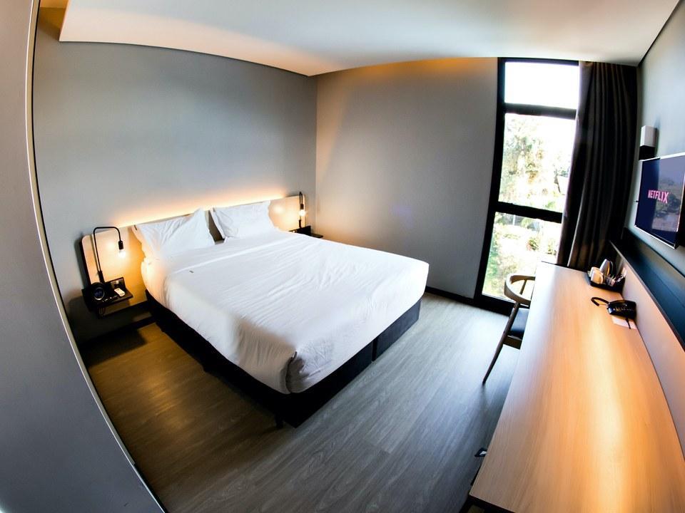 Naalt Hotel Joinville Eksteriør bilde