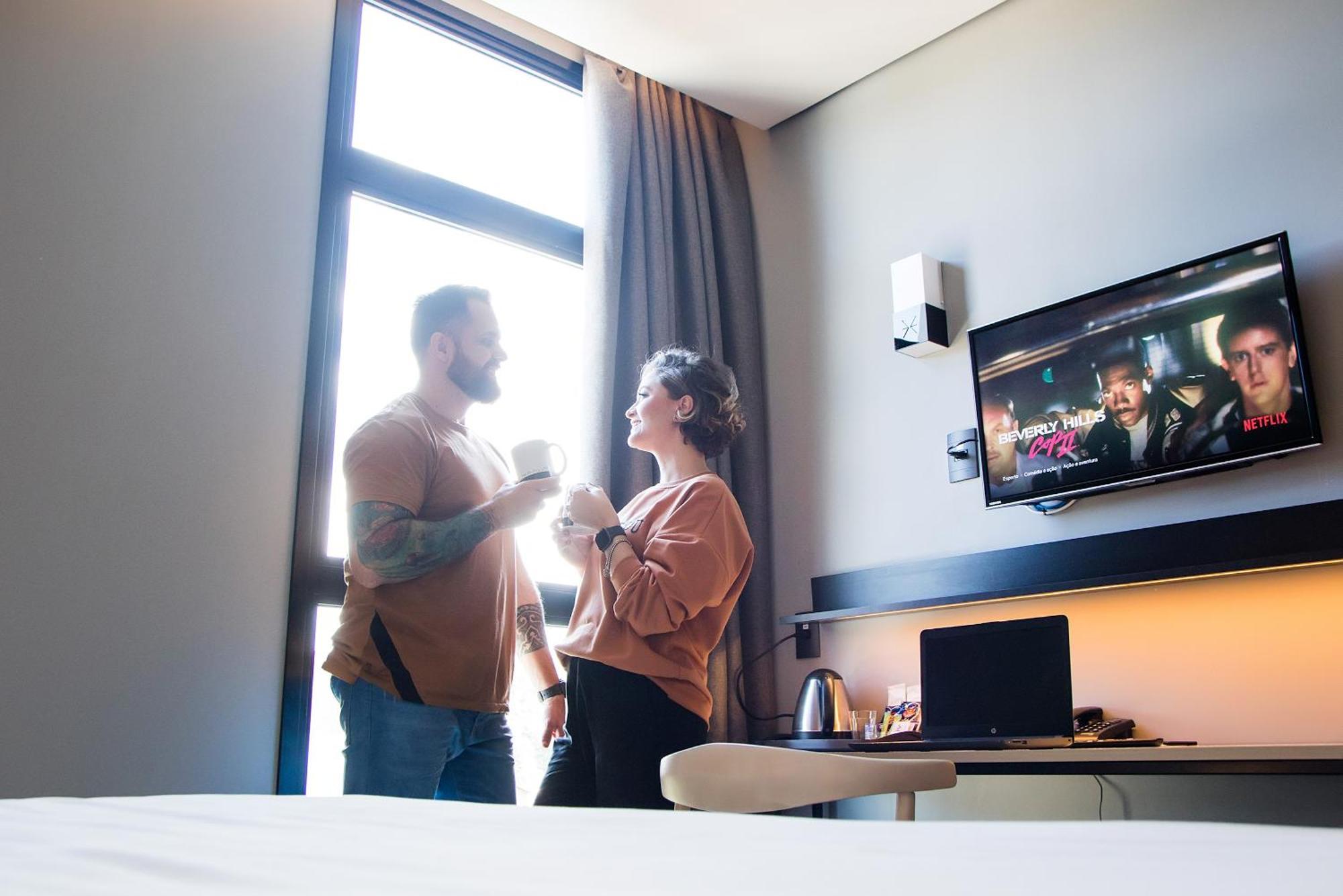 Naalt Hotel Joinville Eksteriør bilde