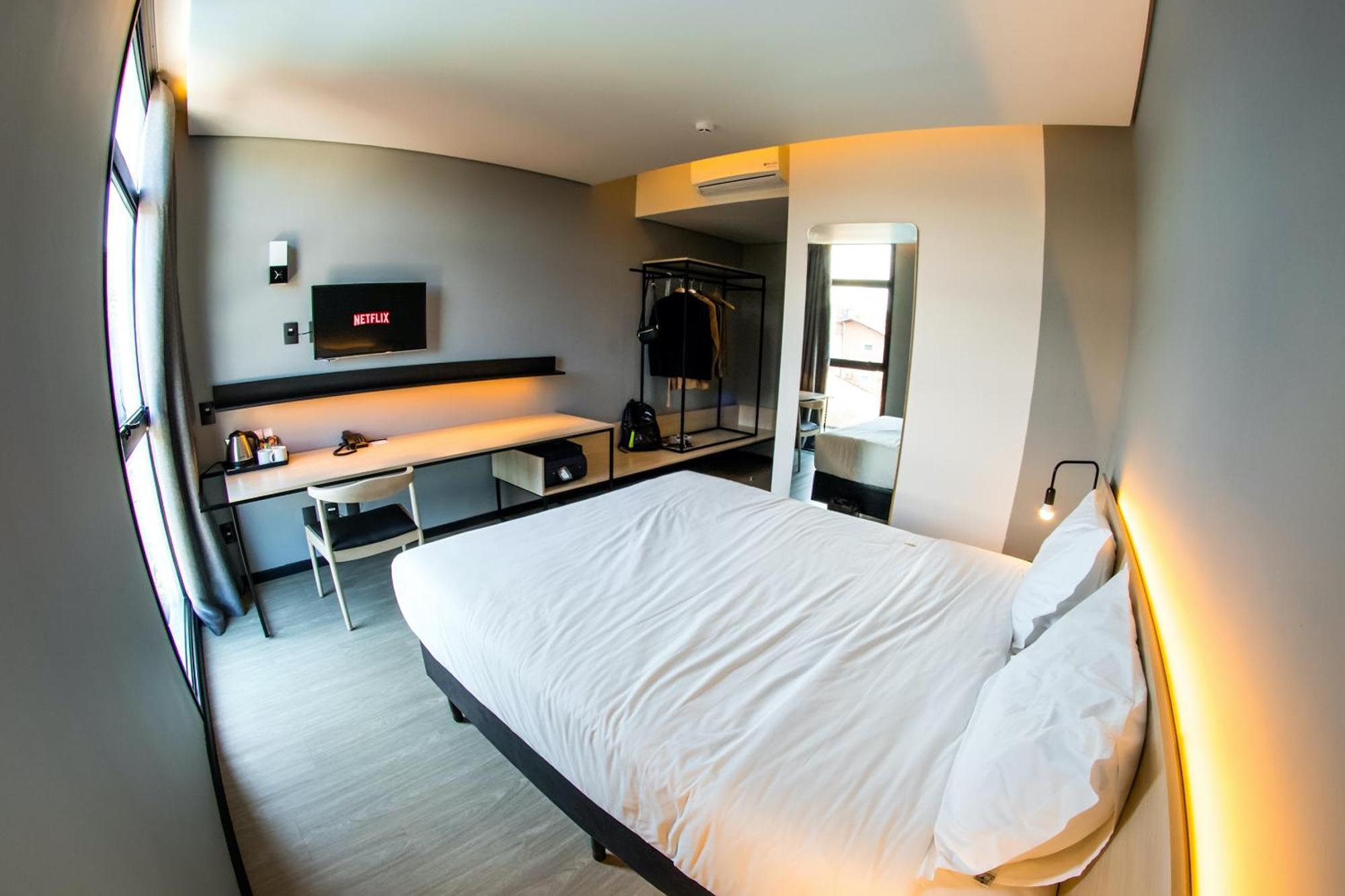 Naalt Hotel Joinville Eksteriør bilde
