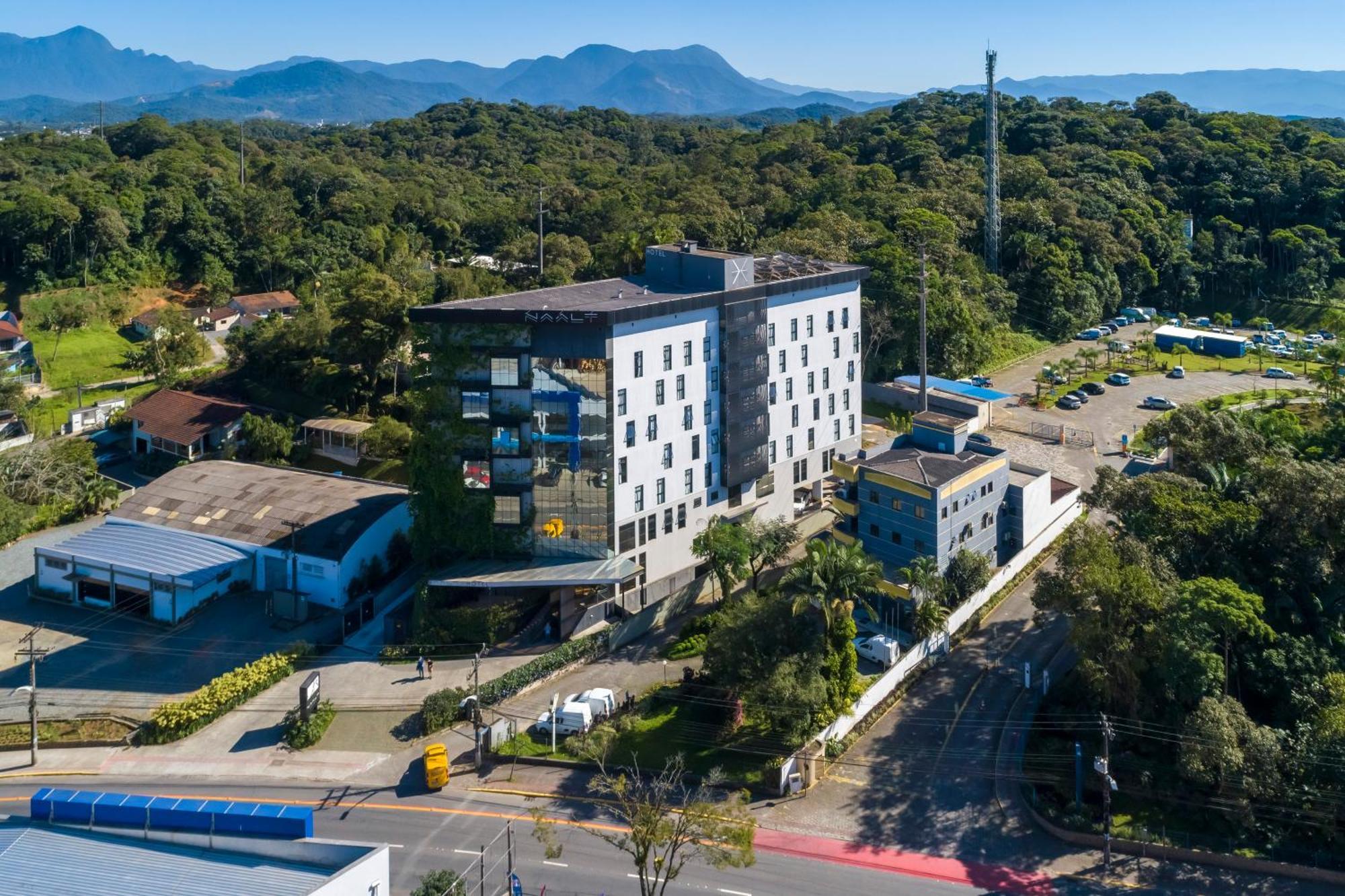 Naalt Hotel Joinville Eksteriør bilde
