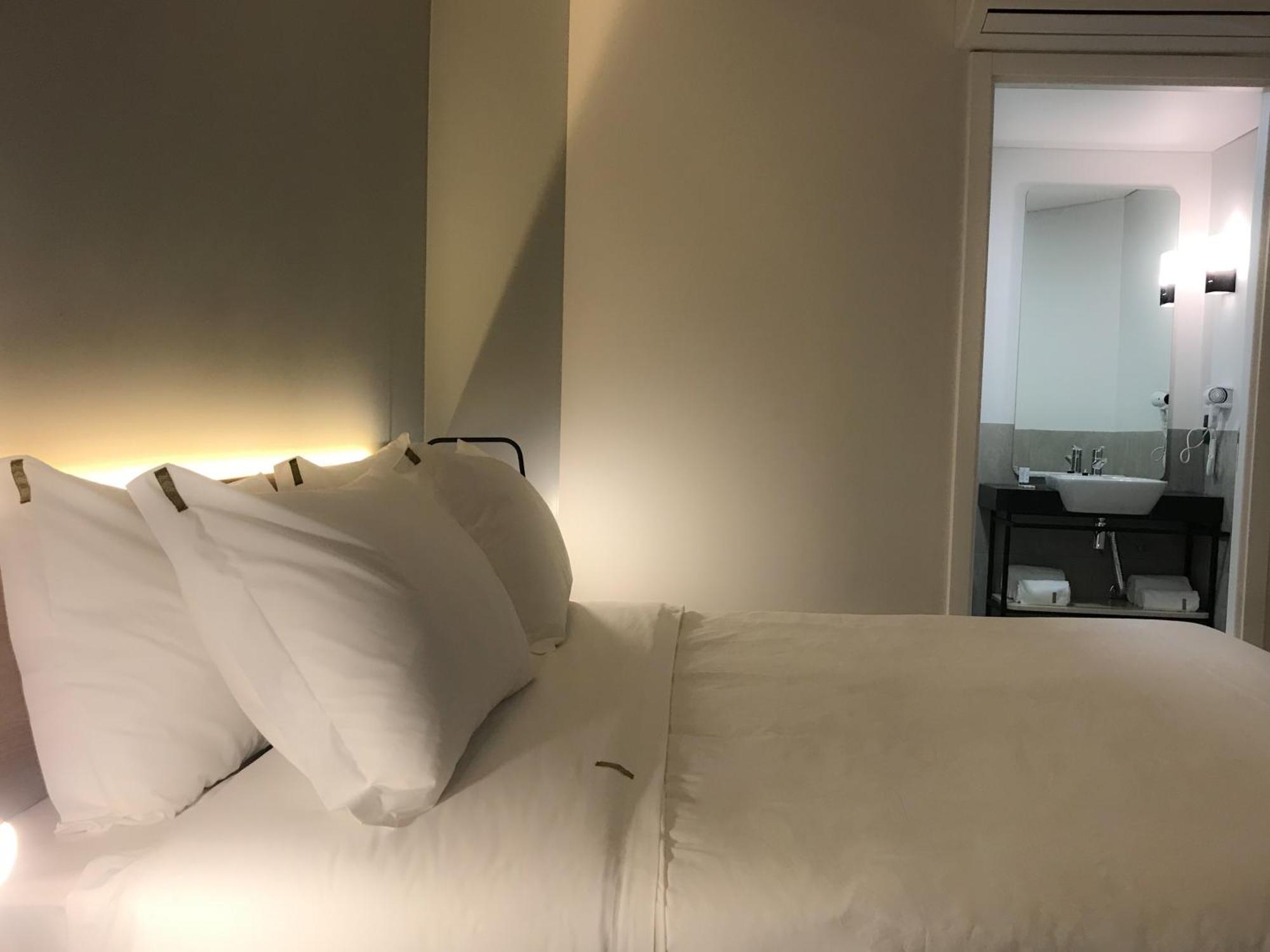 Naalt Hotel Joinville Eksteriør bilde