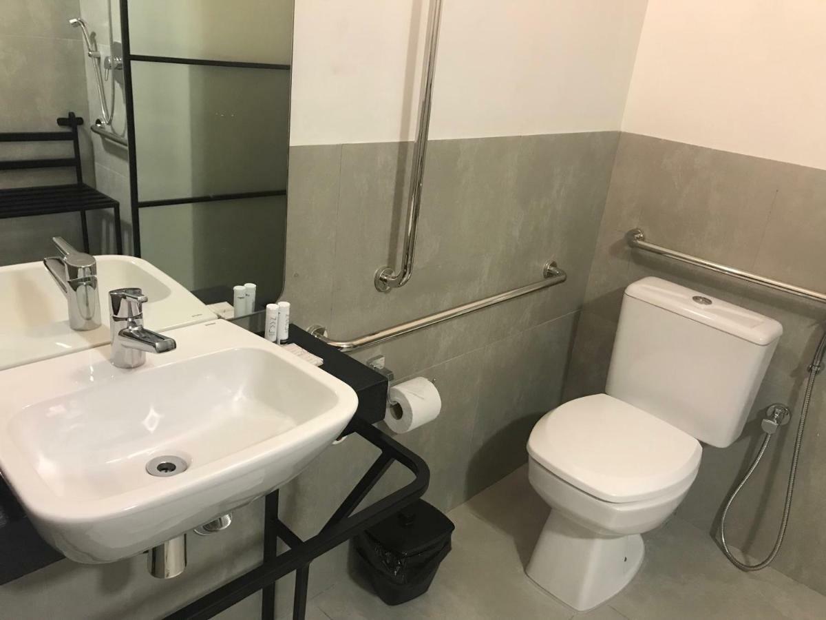 Naalt Hotel Joinville Eksteriør bilde